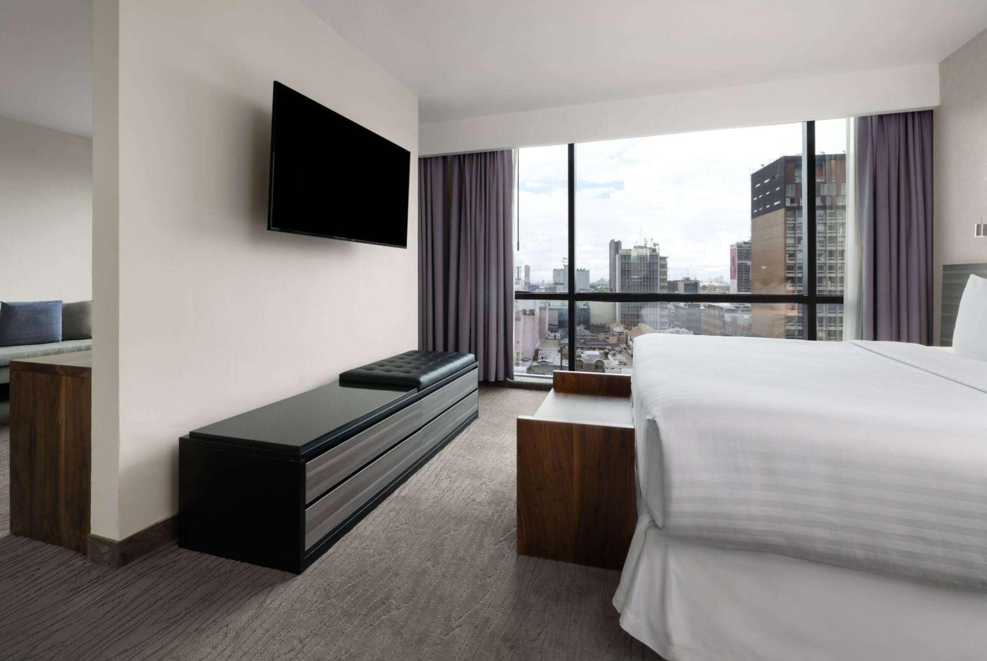 Wyndham Monterrey Ambassador Centro Hotel Екстериор снимка